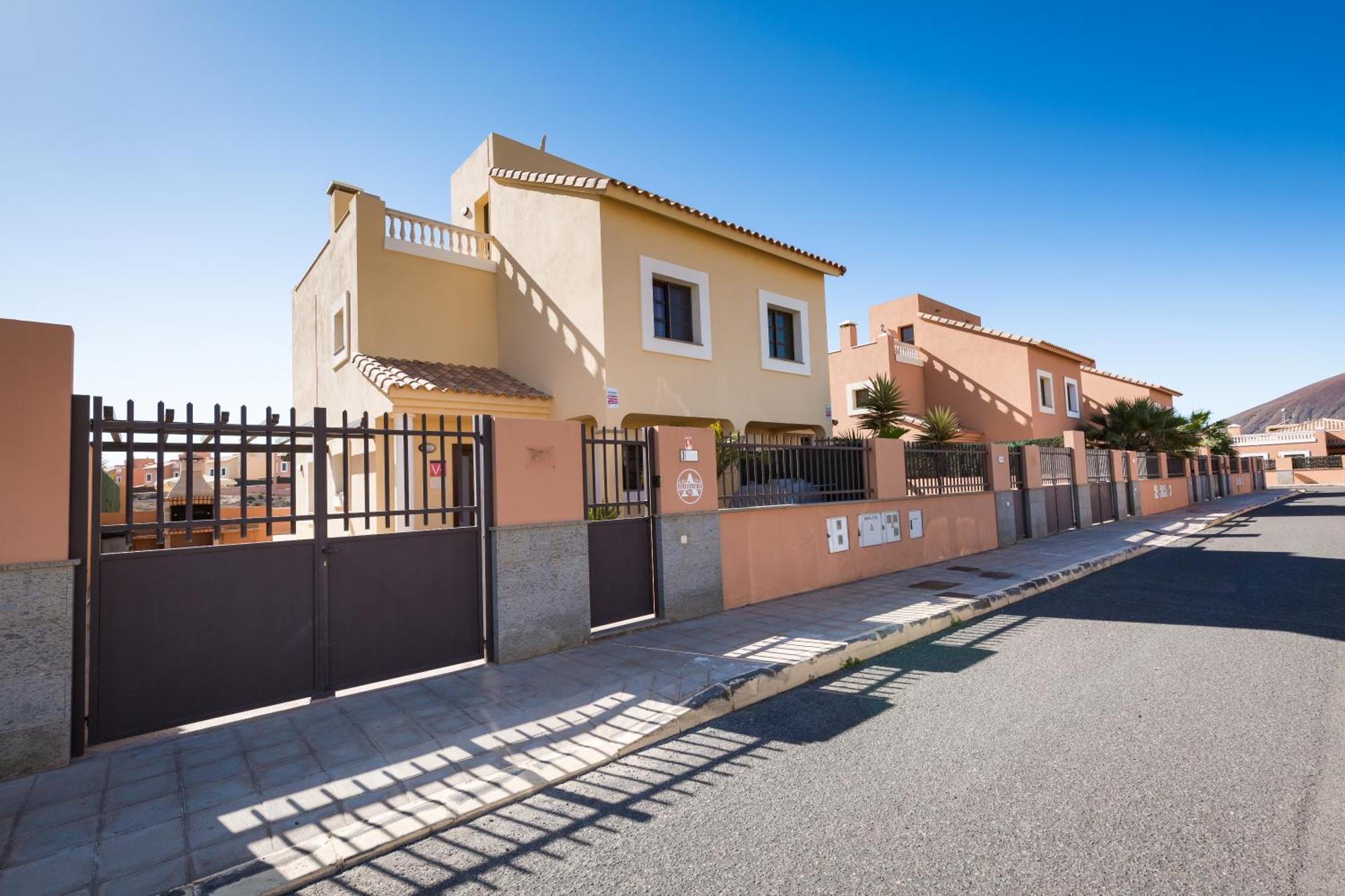 Home2Book Private Pool & Terrace, Aloha Sun Villa Corralejo Exterior photo